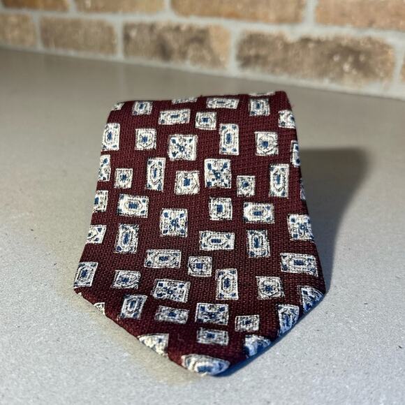 Vtg Givenchy Mens 100% Silk wine maroon artistic frame Geometric Accessory tie - Picture 2 of 10